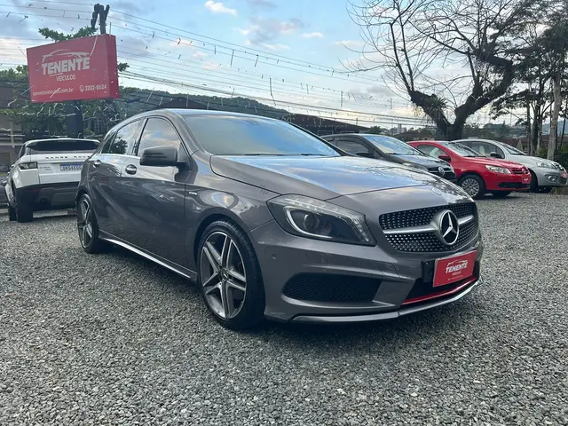 Carro Mercedes-Benz Classe A  2015 250 Turbo Sport