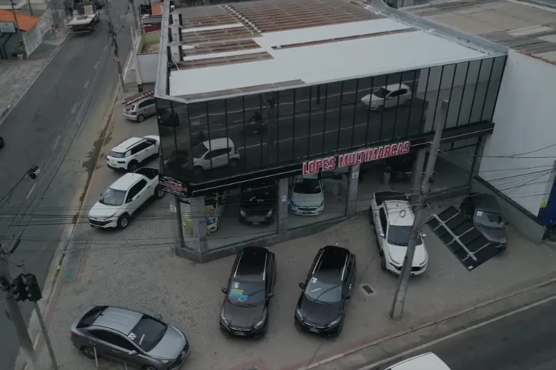 Fachada da loja Veículos à venda em LOPES VEICULOS - Mogi das Cruzes - SP | Mobiauto