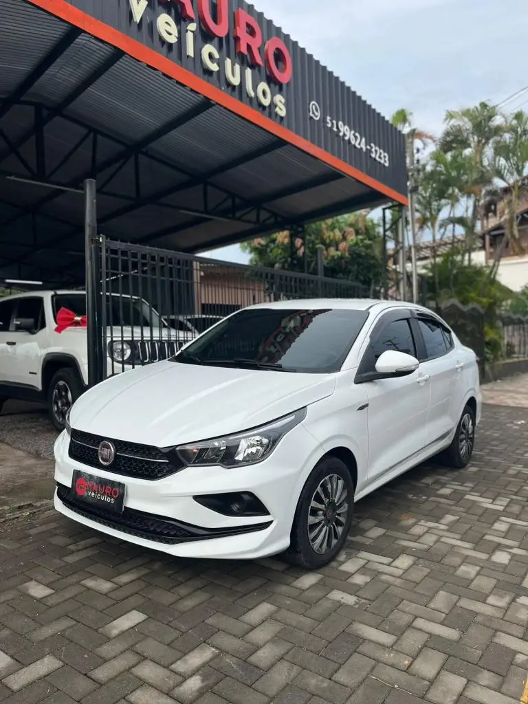Fiat Cronos 1.3 Drive Firefly GSR (Flex)