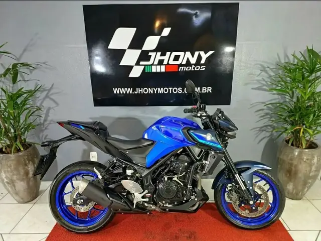 Carro Yamaha MT-03 2023 ABS