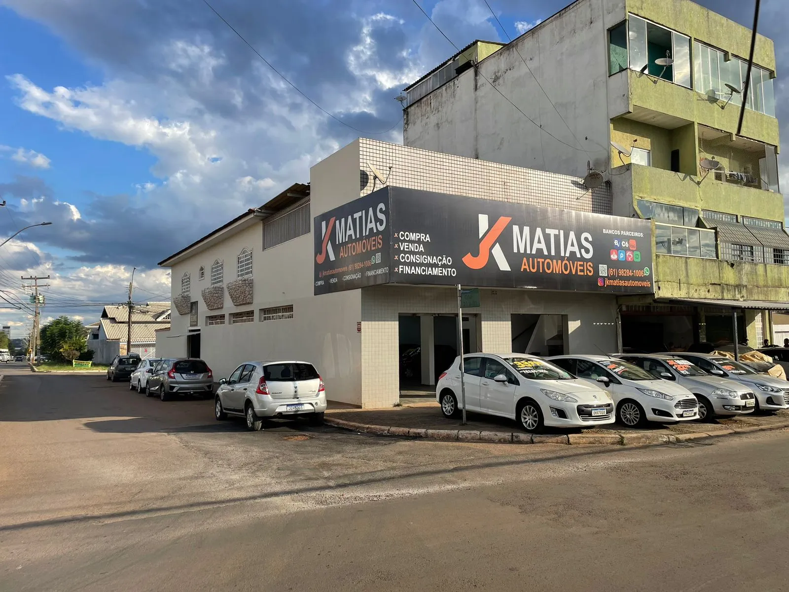 Fachada da loja AUTO GIRO - Brasília - DF