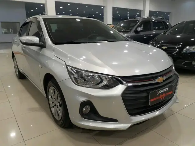 Carro Chevrolet Onix Plus 2020 1.0 LT (Flex)
