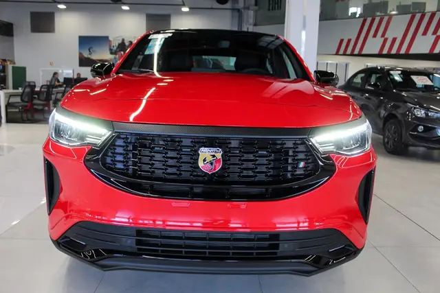 Carro Fiat Fastback 2025 ABARTH Turbo Flex 1.3 Aut.