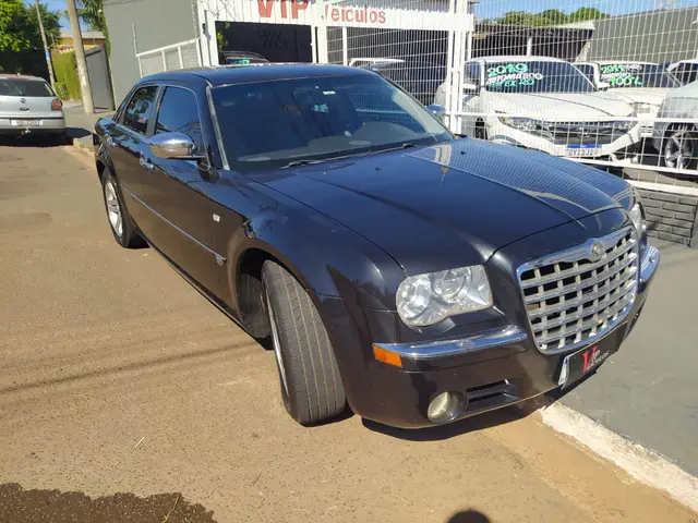 Carro Chrysler 300C 2006 5.7 V8