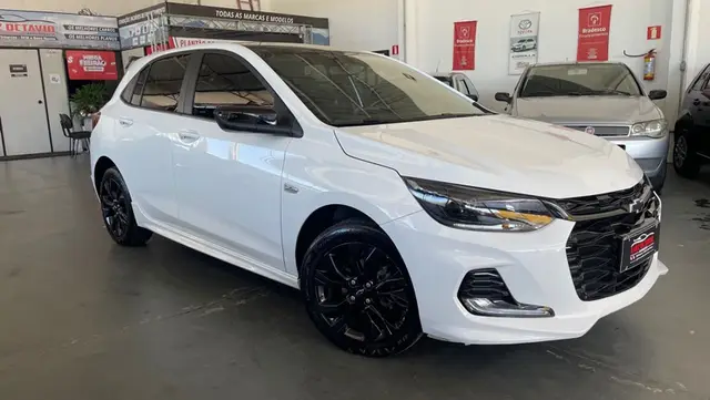 Carro Chevrolet Onix 2021 RS 1.0 Turbo