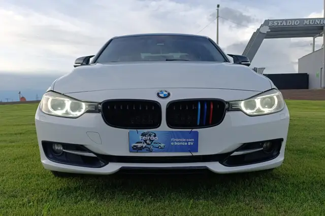 Carro BMW 328i 2014 328i 2.0
