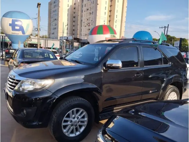 Carro Toyota SW4 2015 Hilux  2.7 4x2 SR (Flex)