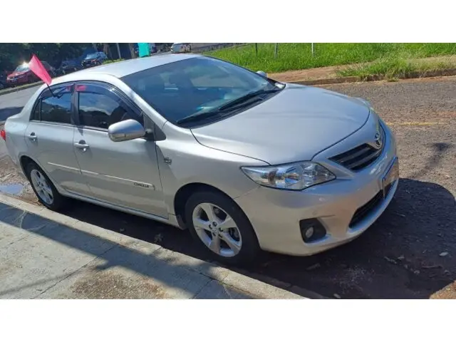 Carro Toyota Corolla 2014 2.0 XEi Multi-Drive S (Flex)