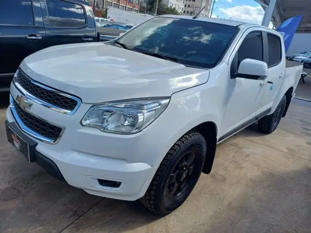 Carro Chevrolet S10 Cabine Dupla 2014 S10 2.4 LT 4x2 (Cab Dupla) (Flex)
