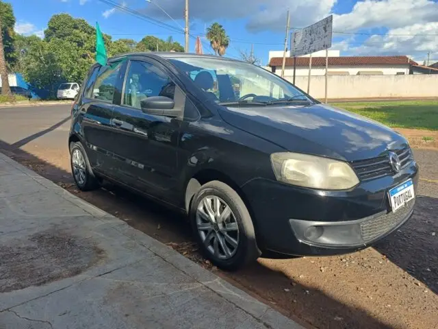 Carro Volkswagen Fox 2012 1.0 VHT (Flex) 4p