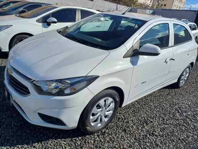 Carro Chevrolet Onix 2017 1.0 LT SPE/4