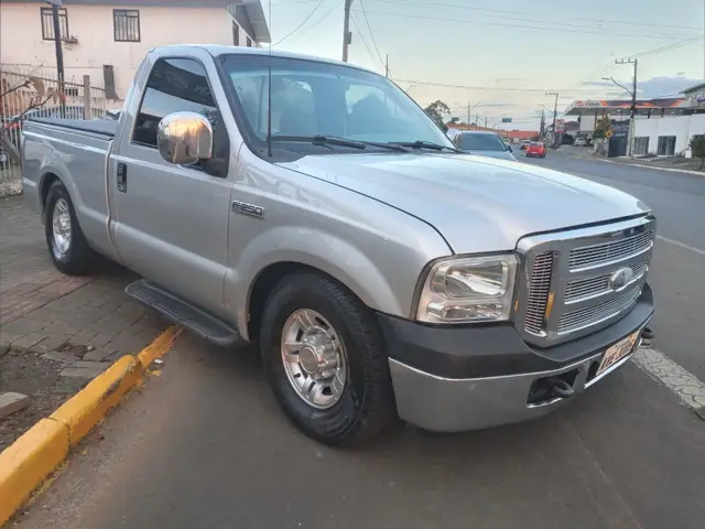 Carro Ford F-250 2008 XLT 4x2 3.9 (Cab Dupla)