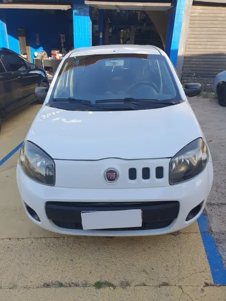Carro Fiat Uno 2016 Vivace 1.0 8V (Flex) 4p