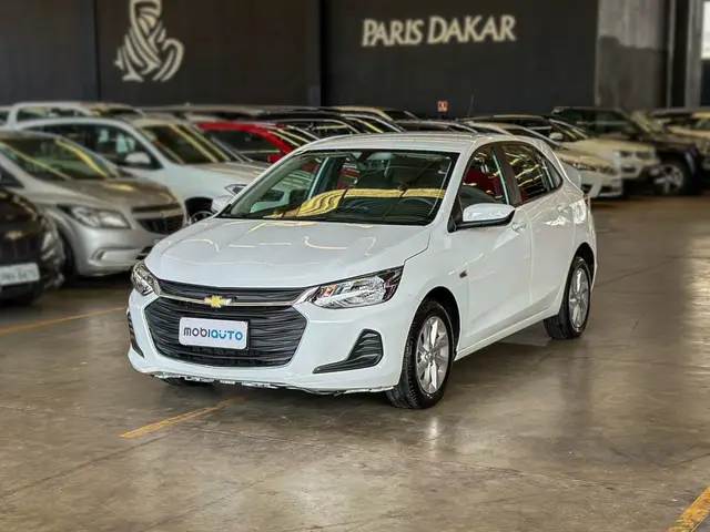 Carro Chevrolet Onix 2022 LT 1.0