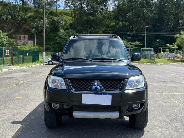 Carro Mitsubishi Pajero TR4 2010 2.0 16V (flex)