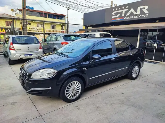 Carro Fiat Linea 2015 Essence 1.8 16V (Flex)