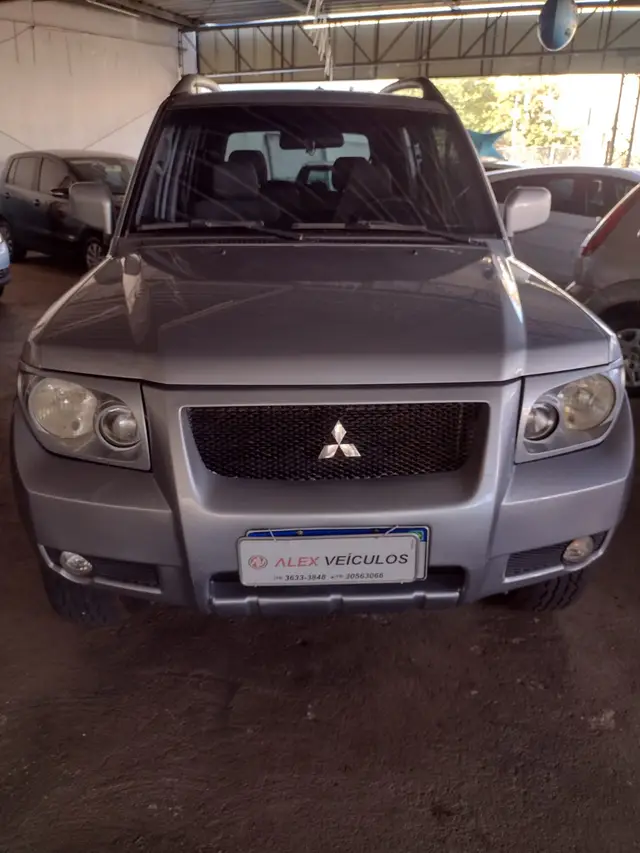 Carro Mitsubishi Pajero TR4 2008 2.0 16V