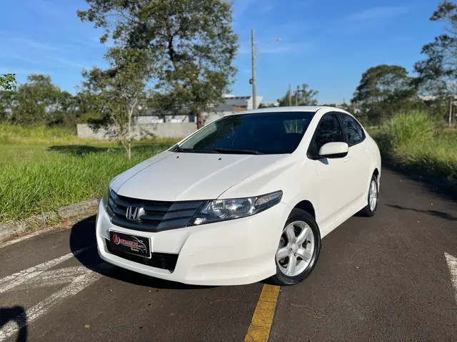Carro Honda City 2011 DX 1.5 (Flex)