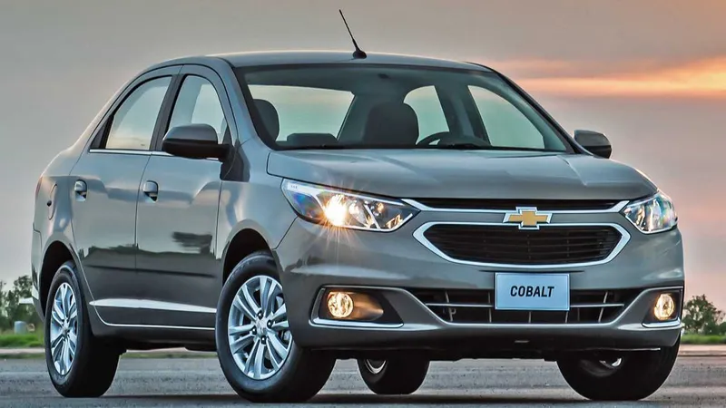 Chevrolet Cobalt: sedan se recusa a morrer e terá nova reestilização