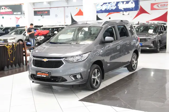 Carro Chevrolet Spin 2023 Premier 1.8 (Aut.)