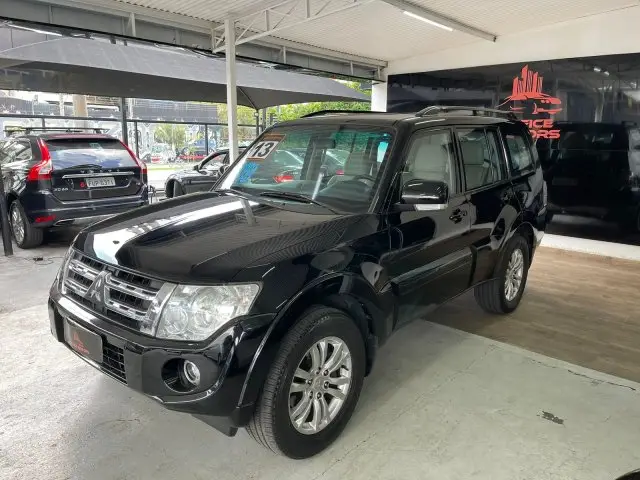Carro Mitsubishi Pajero Full 2013 3.8 V6 5D HPE 4WD