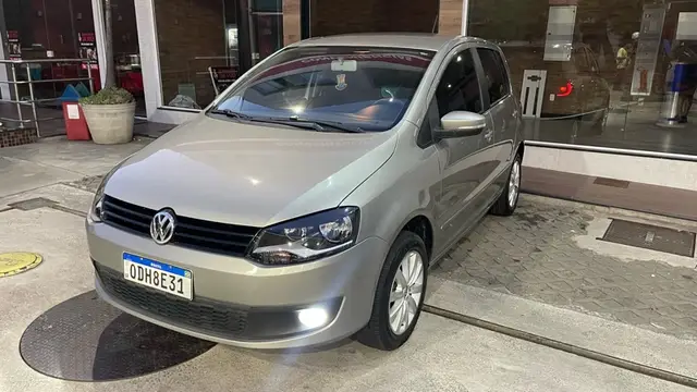 Carro Volkswagen Fox 2013 1.6 VHT (Flex)