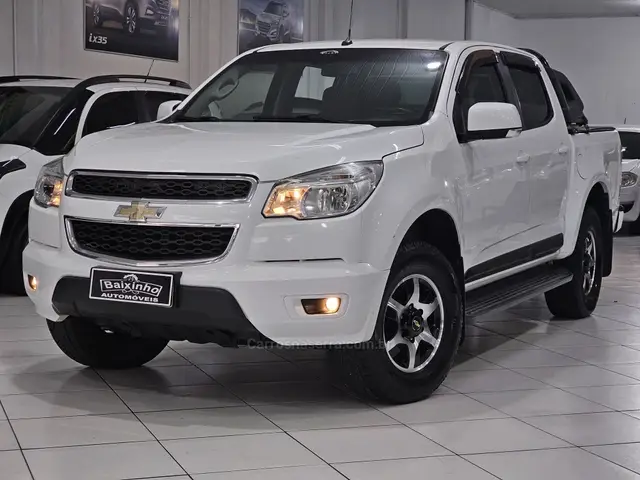 Carro Chevrolet S10 Cabine Dupla 2014 S10 2.4 LT 4x2 (Cab Dupla) (Flex)