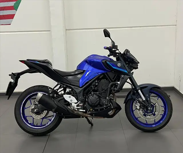 Carro Yamaha MT-03 2021 ABS