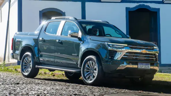 Com o preço de suas versões de entrado revelados, a Chevrolet chega a linha 2025 com novidades em seu visual