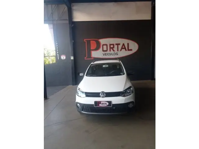 Carro Volkswagen CrossFox 2012 1.6 VHT (Flex)