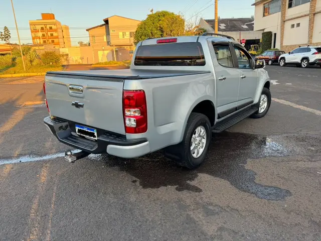 Carro Chevrolet S10 Cabine Dupla 2013 S10 LT 2.4 4x2 (Cab Dupla) (Flex)