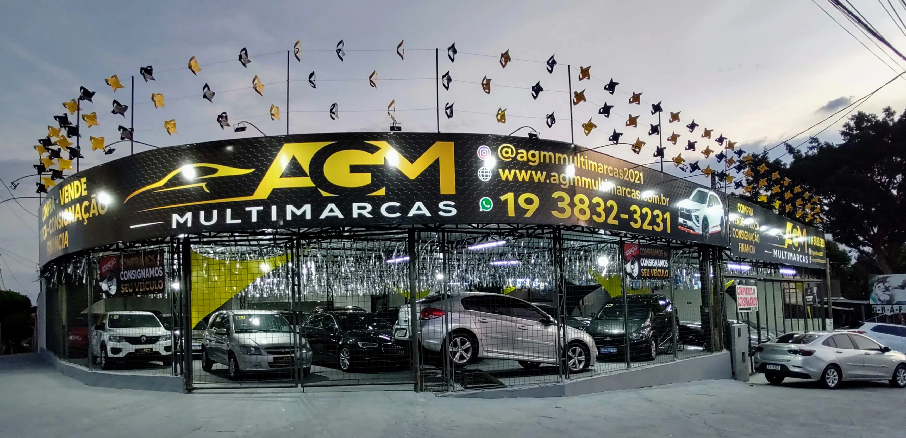 Fachada da loja Veículos à venda em AGM Multimarcas - Sumaré - SP | Mobiauto