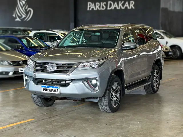 Carro Toyota SW4 2020 2.8 TDI SRX 7L 4x4 (Aut) (Diesel)