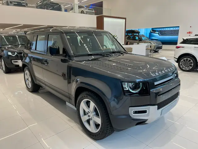 Carro Land Rover Defender 2024 110 HSE 3.0 Turbodiesel (Aut.) (Híb.)