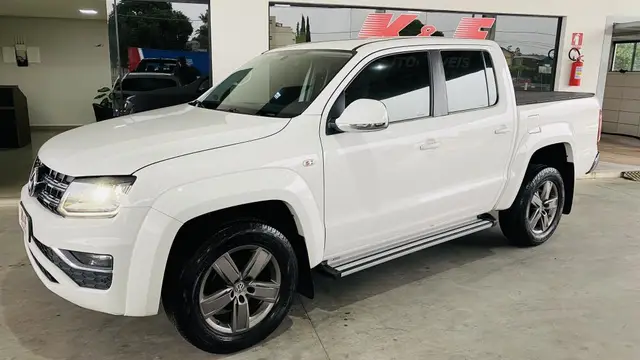 Carro Volkswagen Amarok 2017 2.0 CD 4x4 TDi Highline (Aut)
