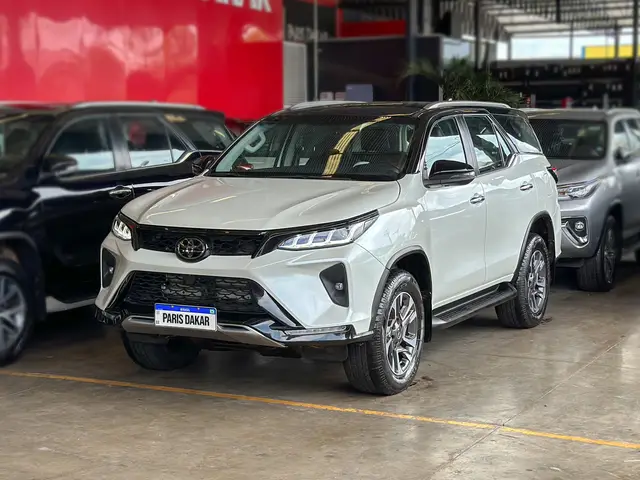 Carro Toyota SW4 2019 2.8 TDI SRX 7L 4x4 (Aut) (Diesel)