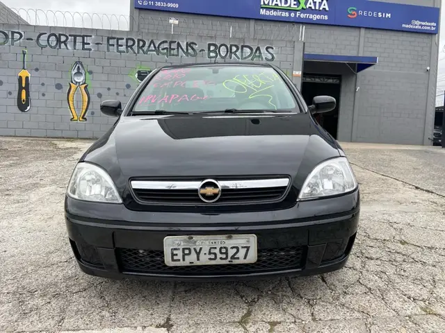 Carro Chevrolet Corsa Sedan 2010 Premium 1.4 (Flex)