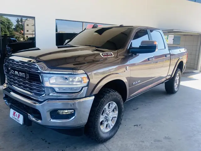 Carro RAM 2500 2021 Ram 2500 CD 6.7 4X4 Laramie