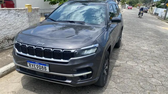 Carro Jeep Commander 2023 Overland 2.0 TD380