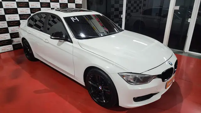 Carro BMW 328i 2014 328i 2.0