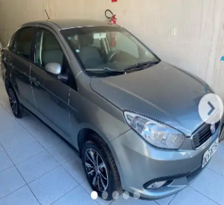 Carro Fiat Grand Siena 2013 Evo Attractive 1.4 8V (Flex)