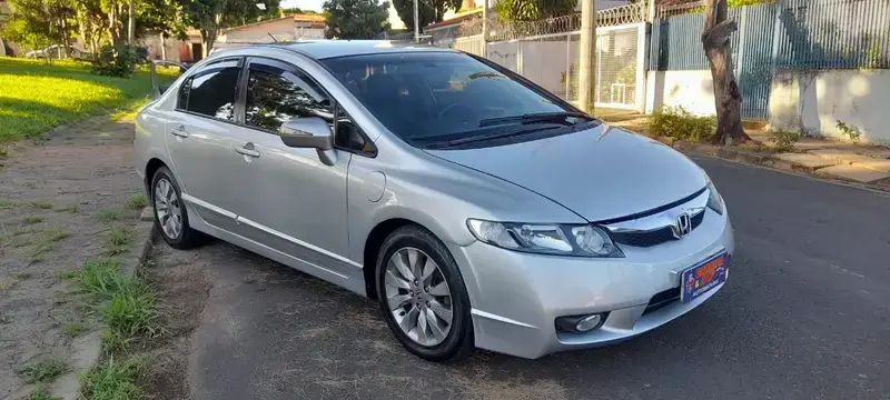 Honda Civic New  LXL 1.8 i-VTEC (Couro) (Aut) (Flex)