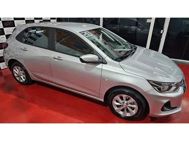 Carro Chevrolet Onix 2020 LTZ 1.0 Turbo (Flex)