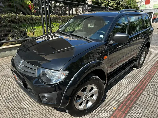 Carro Mitsubishi Pajero Dakar 2015 3.2 DI-D HD 4WD