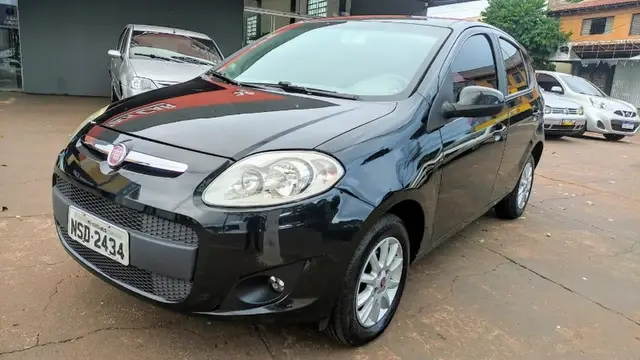 Carro Fiat Palio 2013 Attractive 1.0 Evo (Flex)