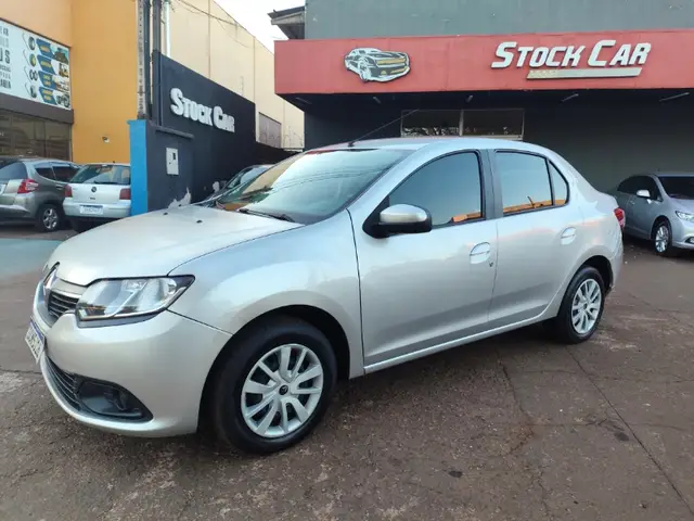 Carro Renault Logan 2015 Expression 1.0 16V (flex)