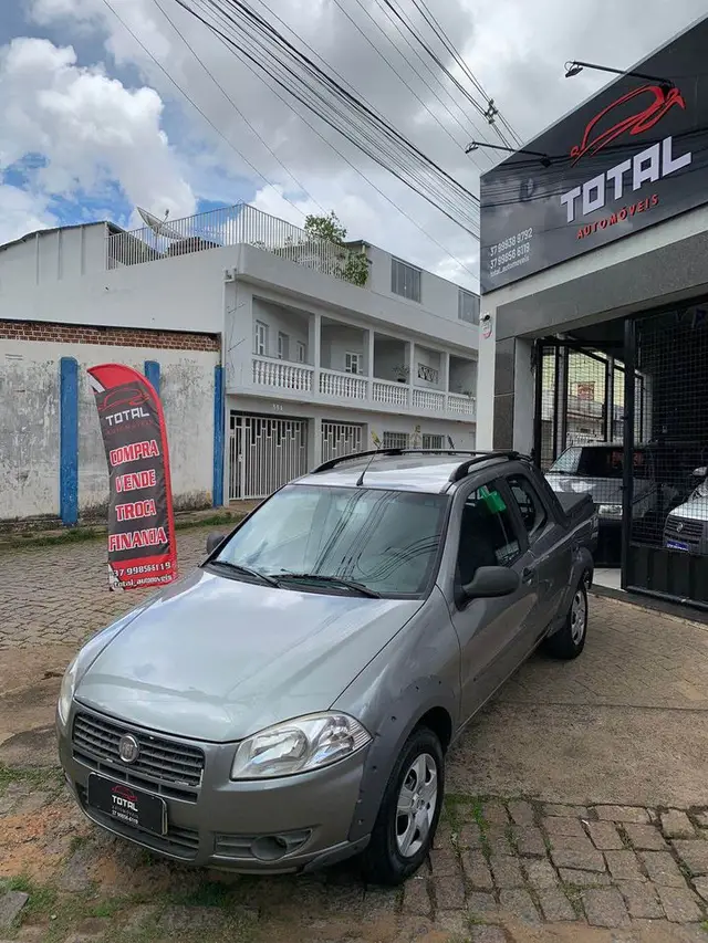 Carro Fiat Strada 2012 Working 1.4 (Flex) (Cabine Dupla)
