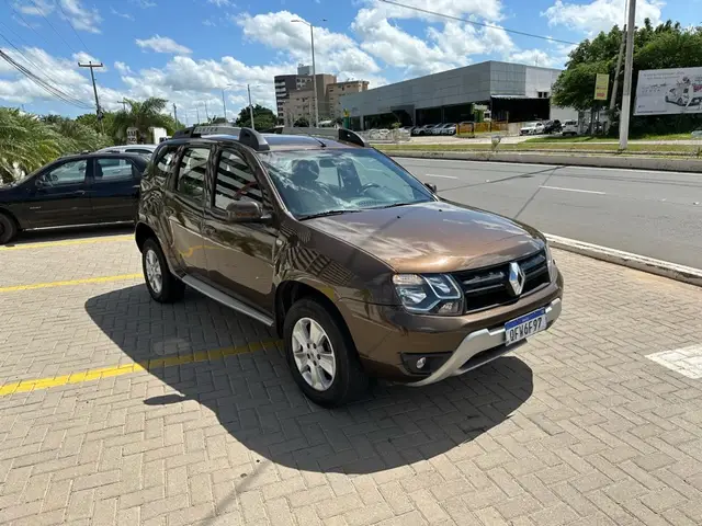 Carro Renault Duster 2017 2.0 16V Dynamique (Flex)