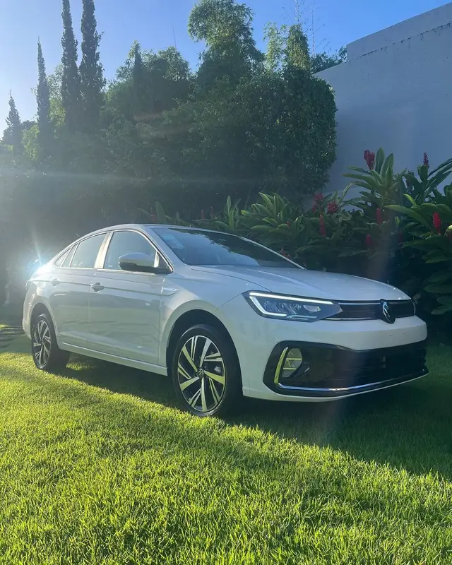 Carro Volkswagen Virtus 2024 Highline 1.0 200 TSI