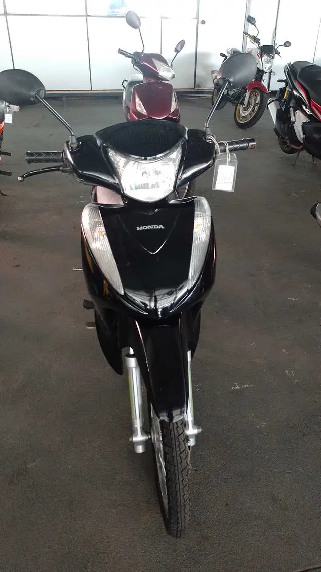Moto Honda Biz 125i 2013 ES
